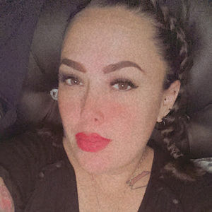 Meet your Posher, Eva